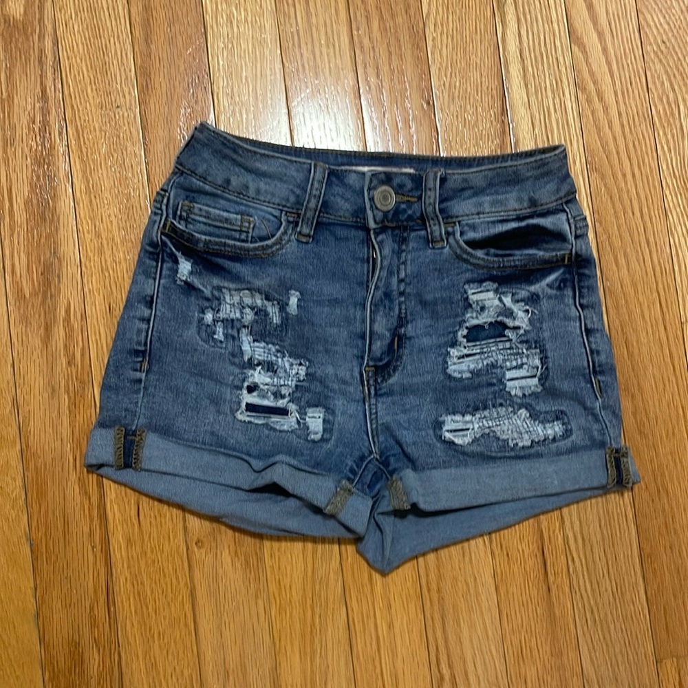 Cute summer shorts. They’re cute and easy to style with tops.